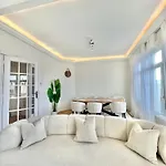 Grand Appartement Luxueux A Bruxelles Centre